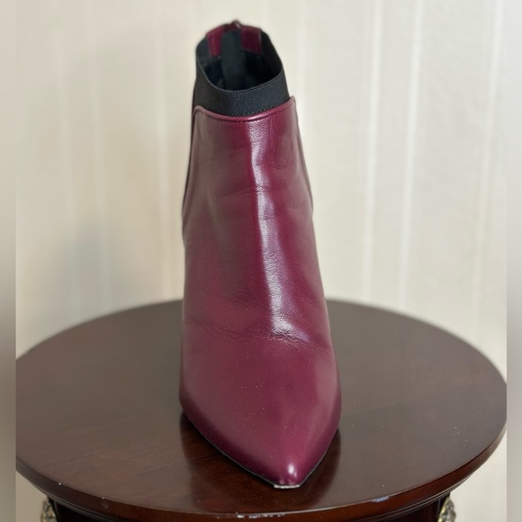 Giampaolo Viozzi. Burgundy 💥 the color of the season. Italy. - Picture 5 of 7